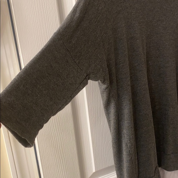 Maternity top - Picture 3 of 5